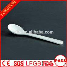 PT-LD-1305 new design ceramic porcelain spoon for restaurant hotel